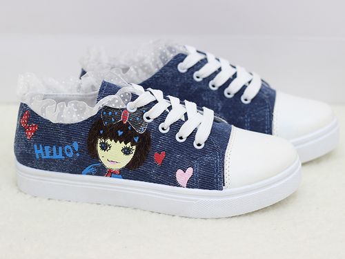 工廠批發(fā)2014春季新款潮女鞋時尚涂鴉娃娃帆布鞋蕾絲系帶學生鞋子圖片
